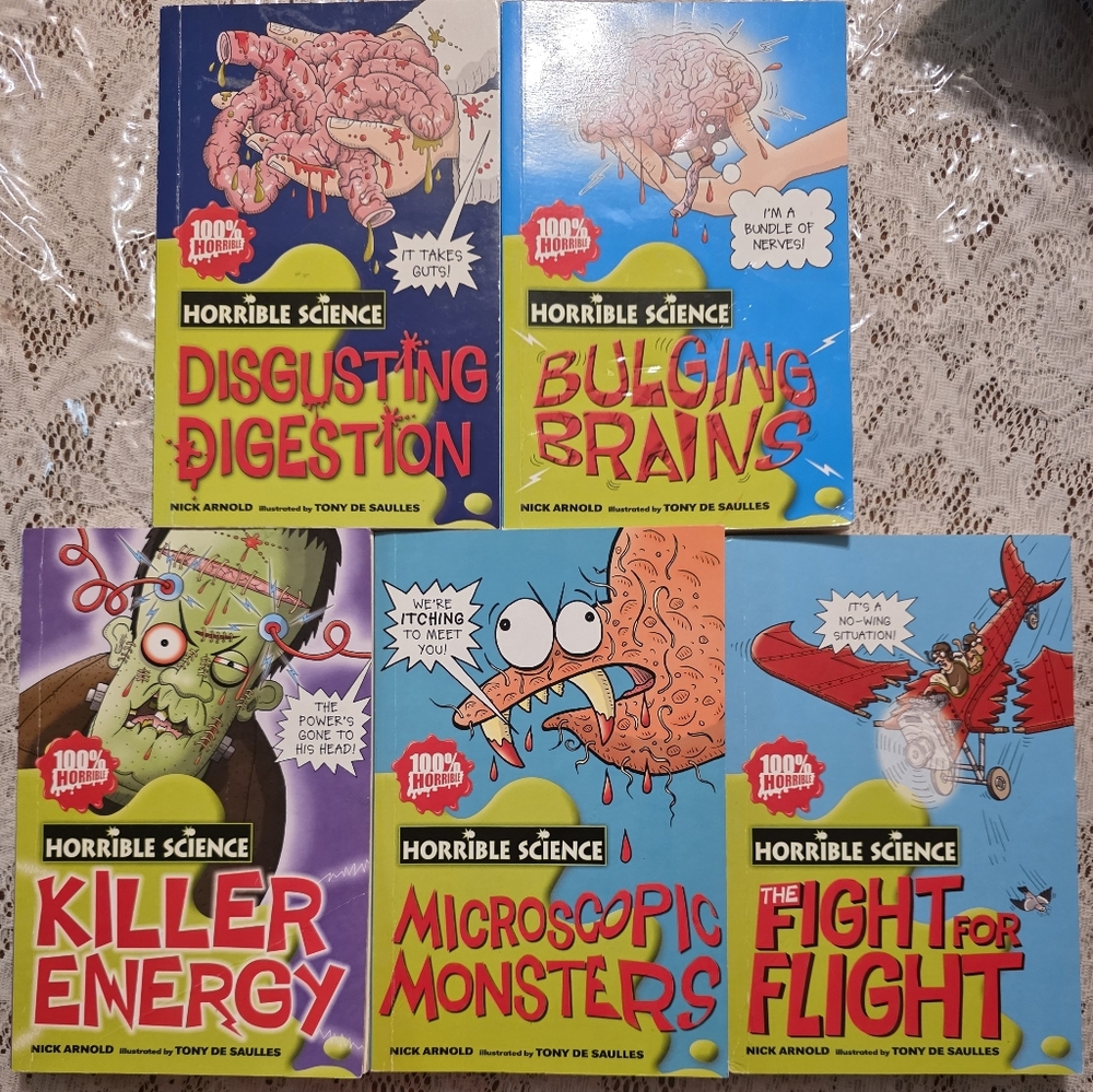 Sholastic Horrible Science Book Bundle Of 5